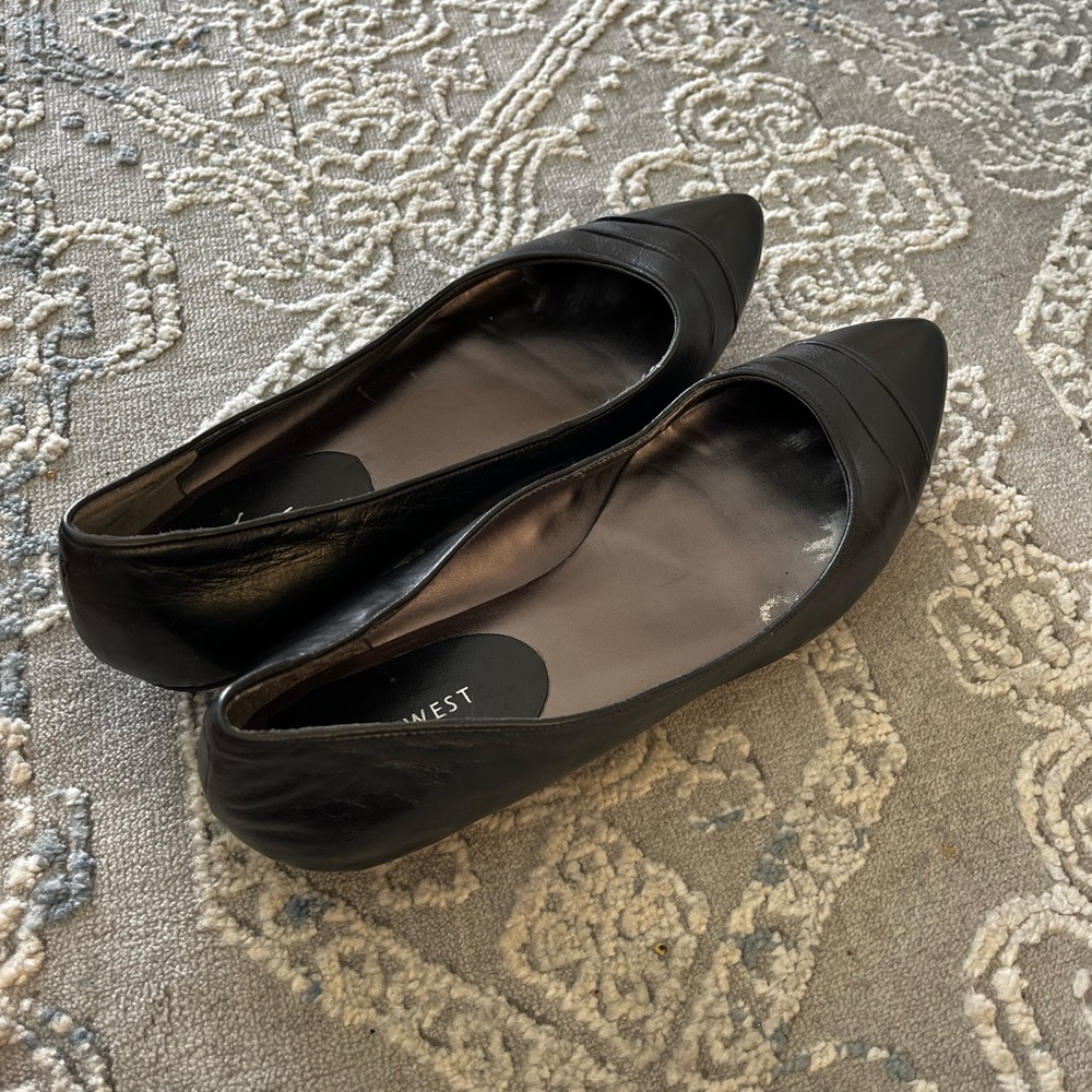 Nine West flats